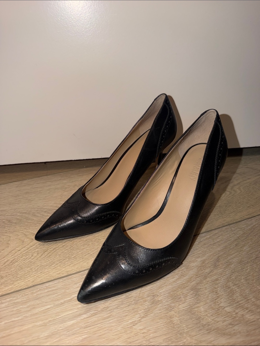 Ralph Lauren Black Pointed Leather Pumps